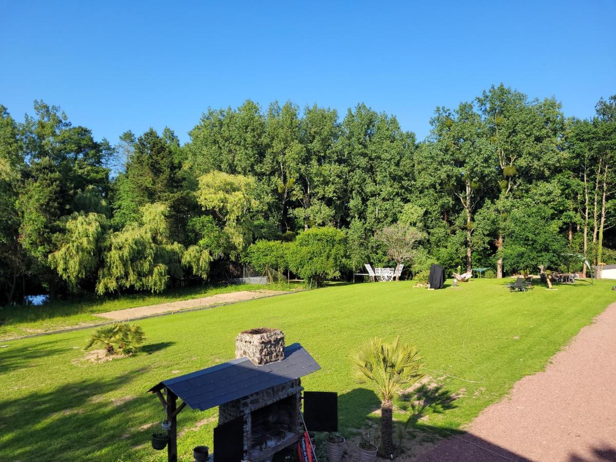 Clos Des Monts Saint-Martin-des-Besaces Esterno foto