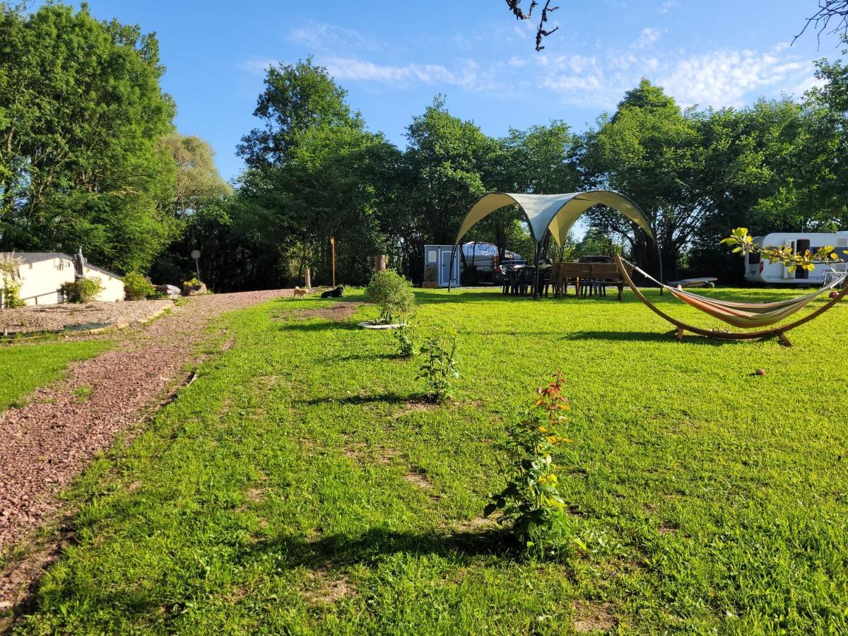 Clos Des Monts Saint-Martin-des-Besaces Esterno foto