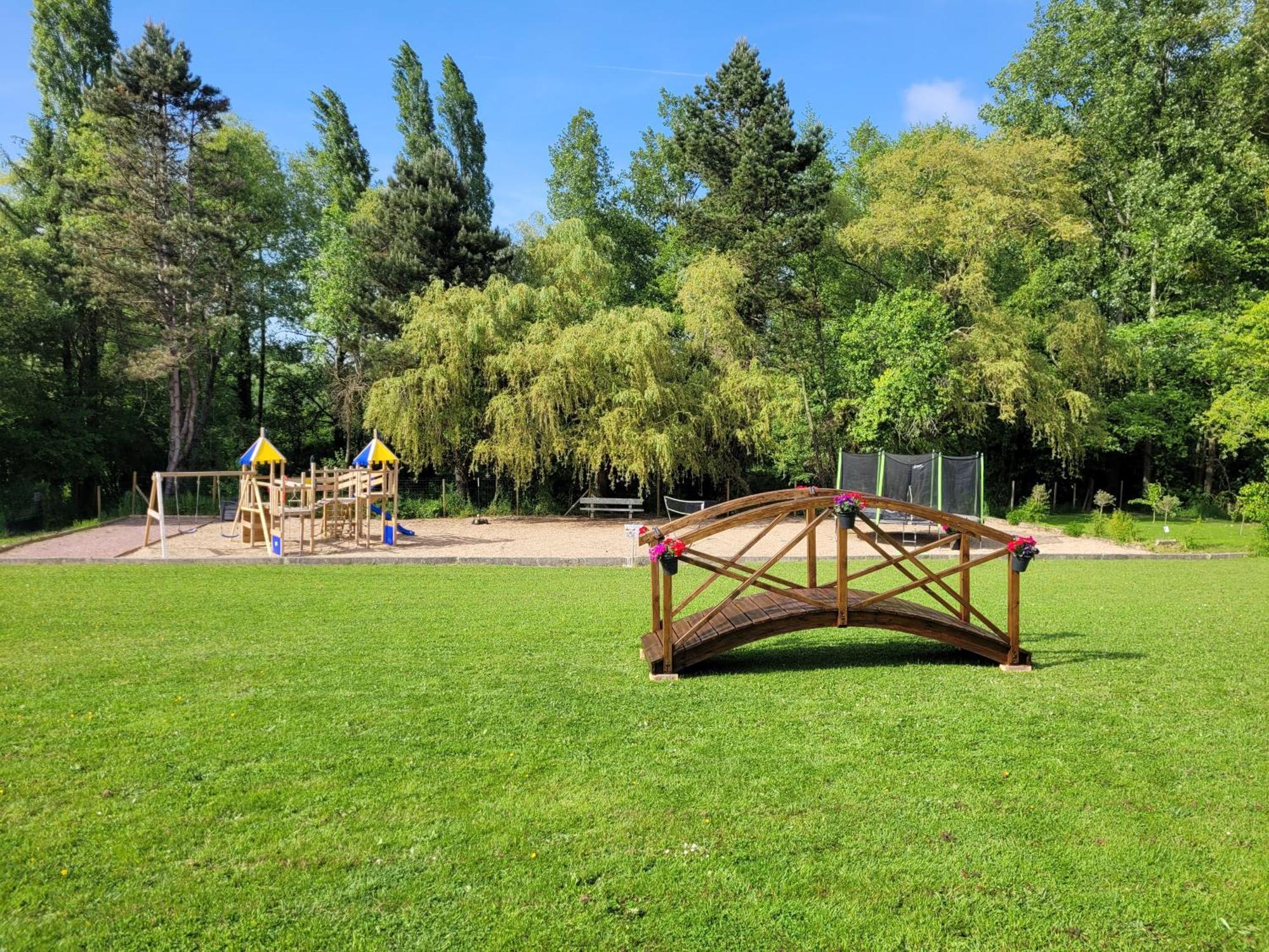 Clos Des Monts Saint-Martin-des-Besaces Esterno foto